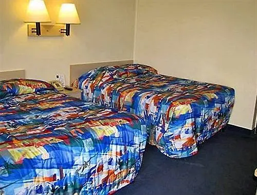 ** Hotel Phoenix Inn United States