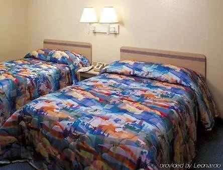 Phoenix Inn